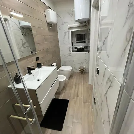 Masaniello 68 Naples